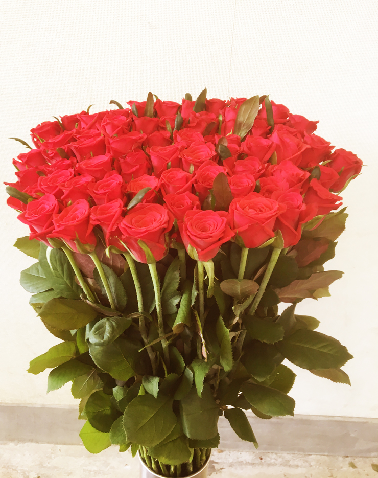還暦祝い60本赤バラ花束
